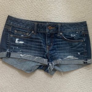 American Eagle Short Shorts Size 6